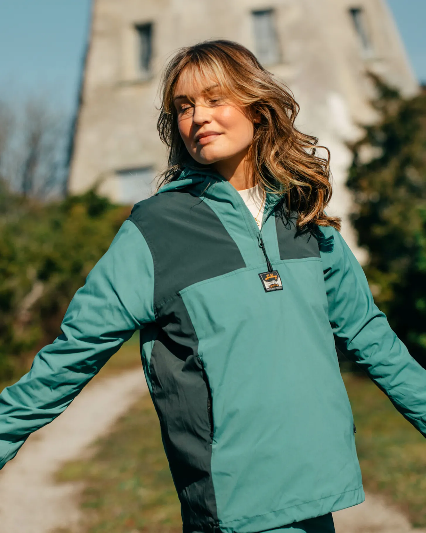 tyre_stretch_anorak_w_4-1.webp Tyre Stretch Anorak W